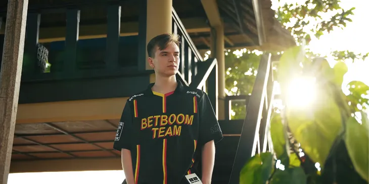 BetBoom Team Suffers a Shocking Defeat at the Major: Team Is in Danger in the Playoffs!